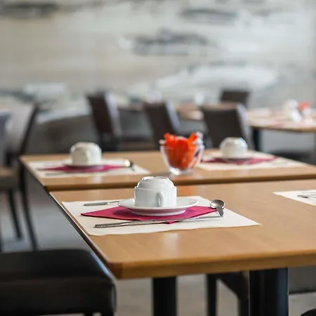 Mercure Vannes Le Port-2
